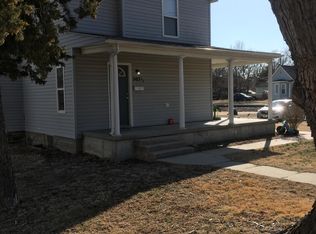 503 E 2nd St, Newton, KS 67114
