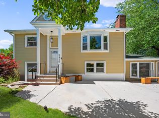9438 Lafayette Ave, Manassas, VA