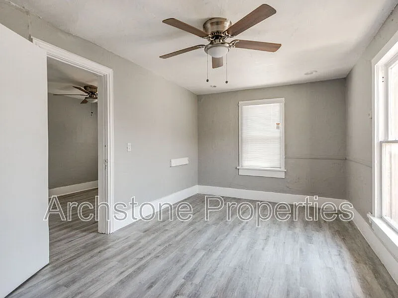 1 bed, 1.0 bath, 600 sqft, $645 — Photo 1
