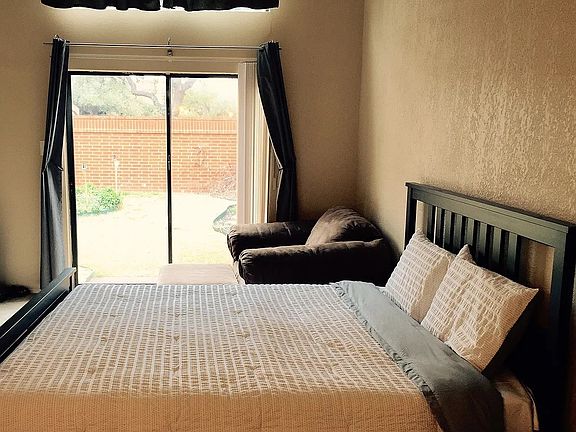 4th image of 519 Ranch Trl APT 134