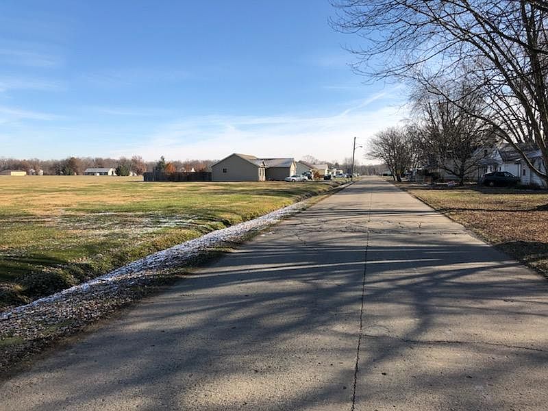 1st image of Main St #1