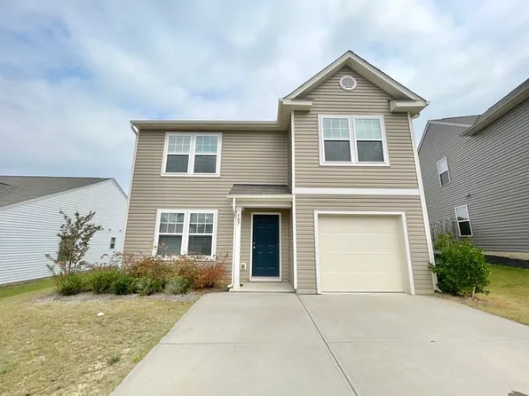 107 Galley Ln, Statesville, NC 28677