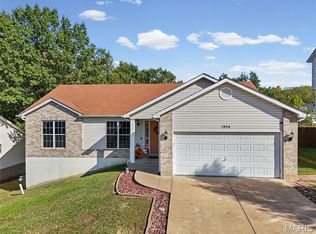 1954 McKinley Range, Festus, MO 63028