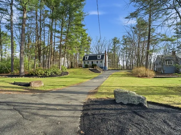 18 Emery Rd, Townsend, MA 01469