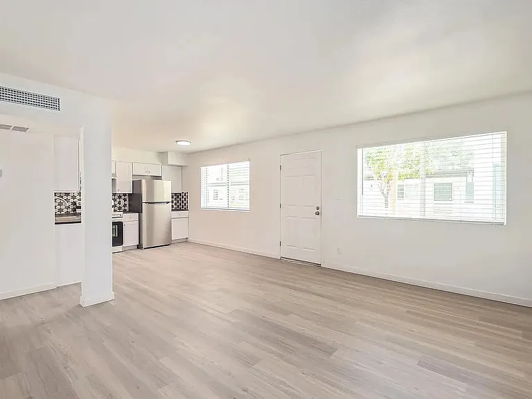 1808 N 31st St #5 — Photo 5