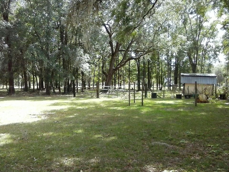 2nd image of 26085 77th Rd