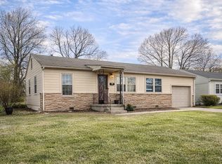 7836 E King Pl, Tulsa, OK 74115