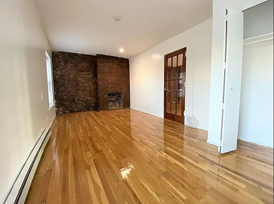 Rented by Douglas Elliman | media 20