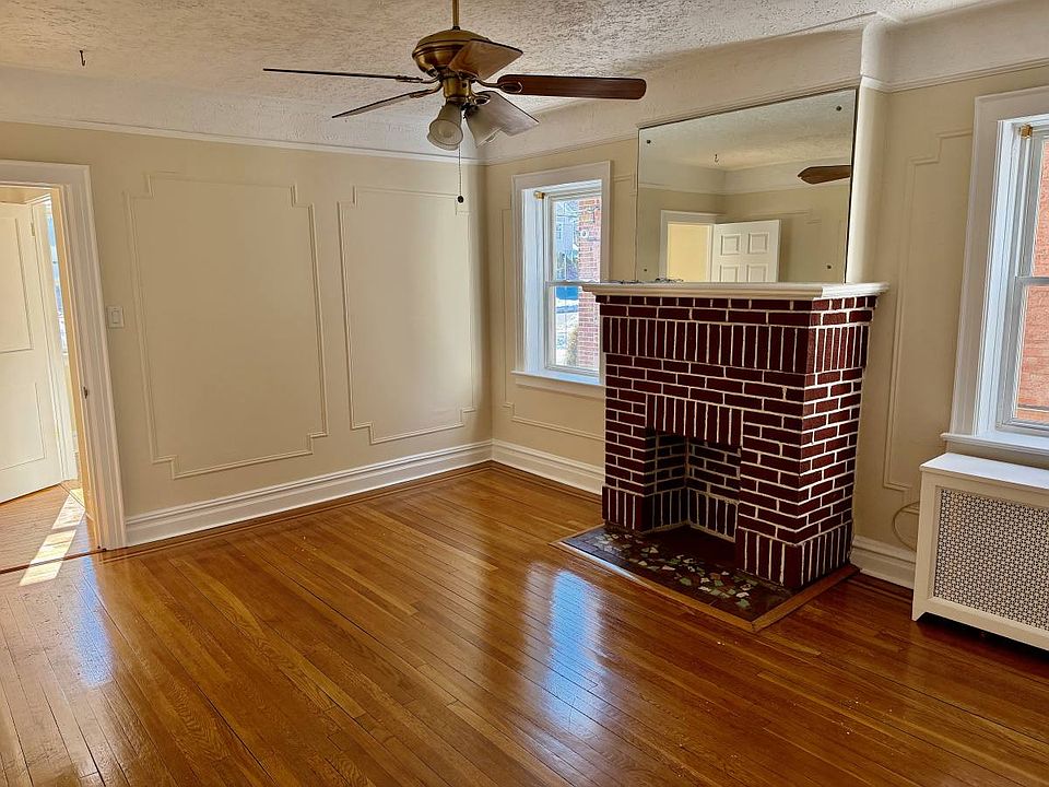 1st image of 72 Grant Ave