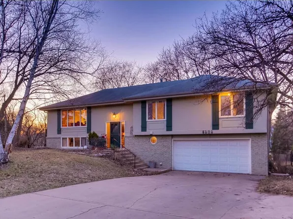 5404 Valley Ln, Edina, MN 55439