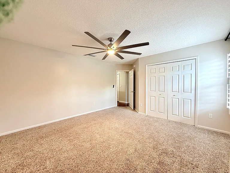 11288 Panther Creek Pkwy — Photo 37