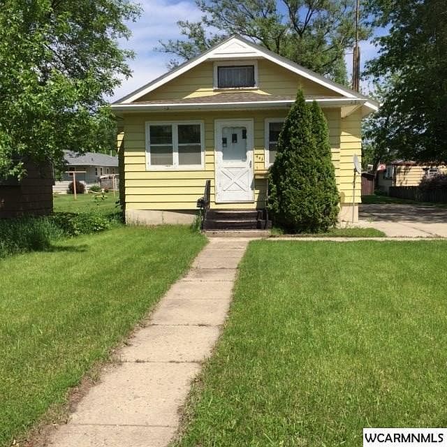 1st image of 403 S 13th St