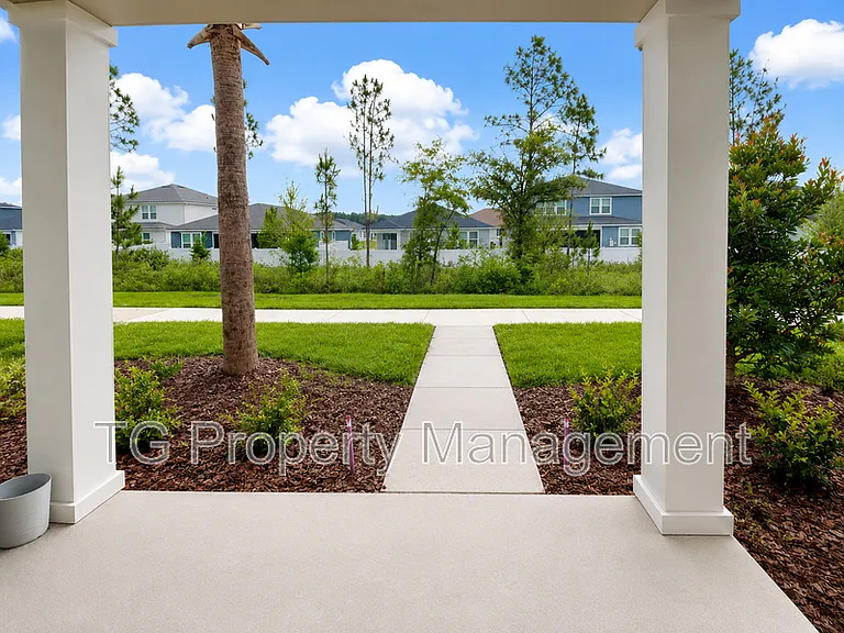 903 Rivertree Pl — Photo 3