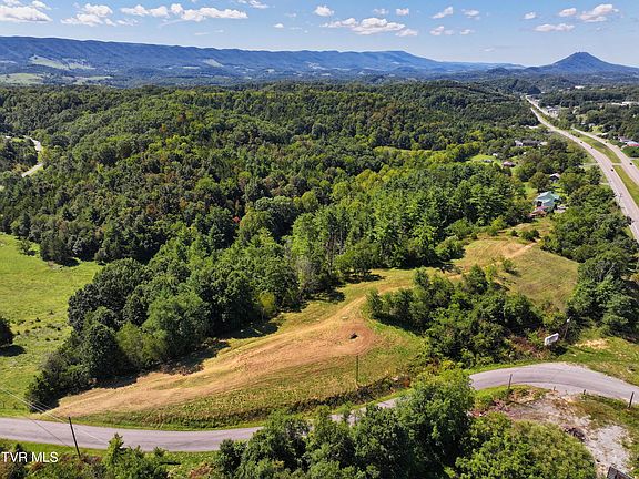 2nd image of Willow Springs Rd
