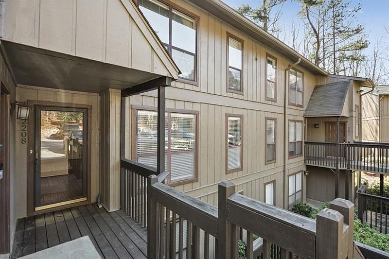 1st image of 2208 Cumberland Ct SE #2208