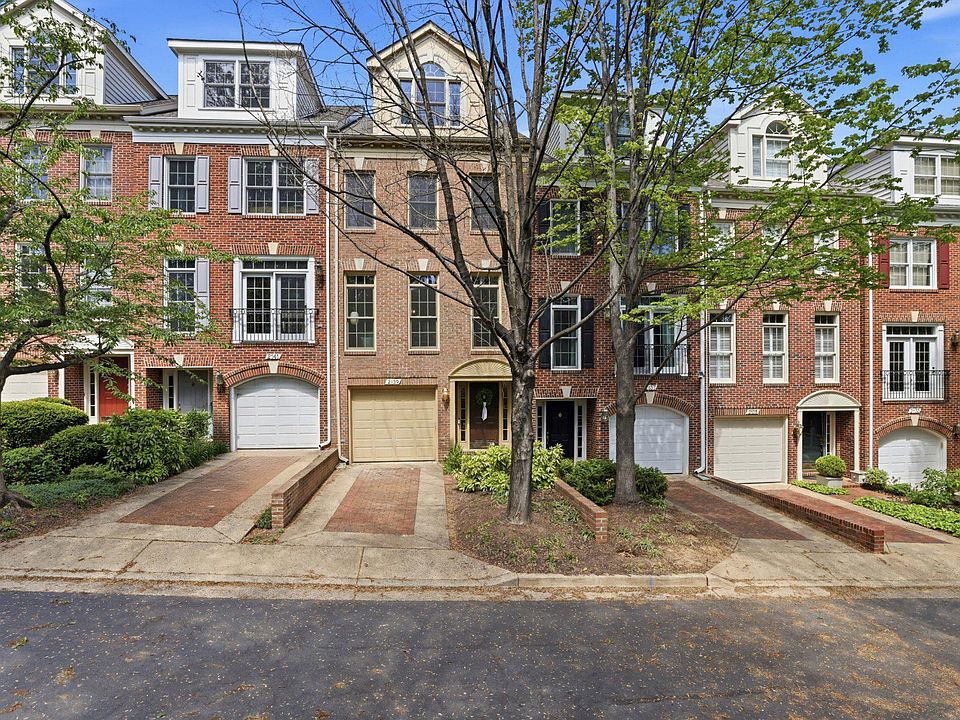 1st image of 2139 N Pierce Ct