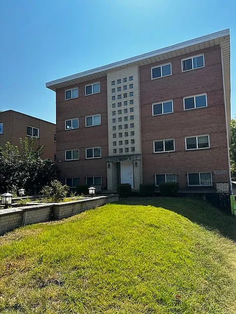 TVC - Russell Building
