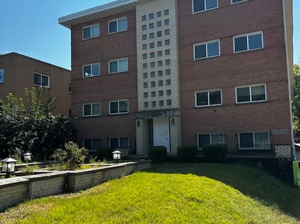 TVC - Russell Building, 3516 Russell Blvd #13, Saint Louis, MO 63104