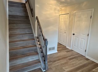 430 Cherry Ln, Hellertown, PA 18055