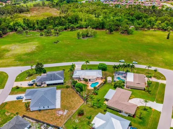 1481 SE Cambridge Drive, Port St Lucie, FL 34952