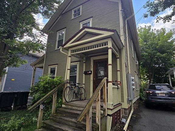 2nd image of 49 Greene St #2
