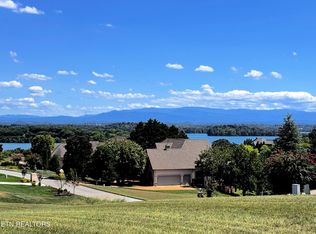 151 Gold Finch Ln, Vonore, TN 37885