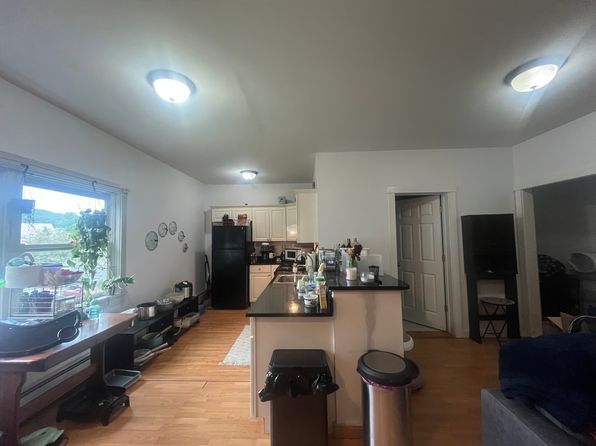 125 Main St #204