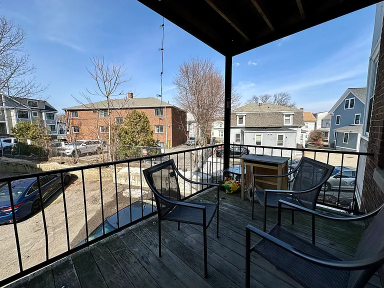 79 Glenville Ave #3 — Photo 5