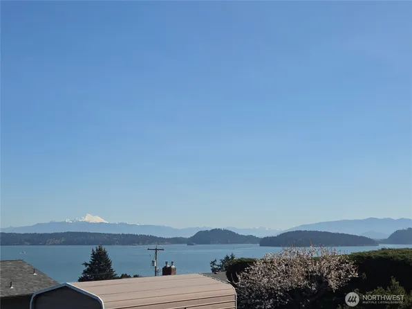 539 Birch Street, Oak Harbor, WA 98277