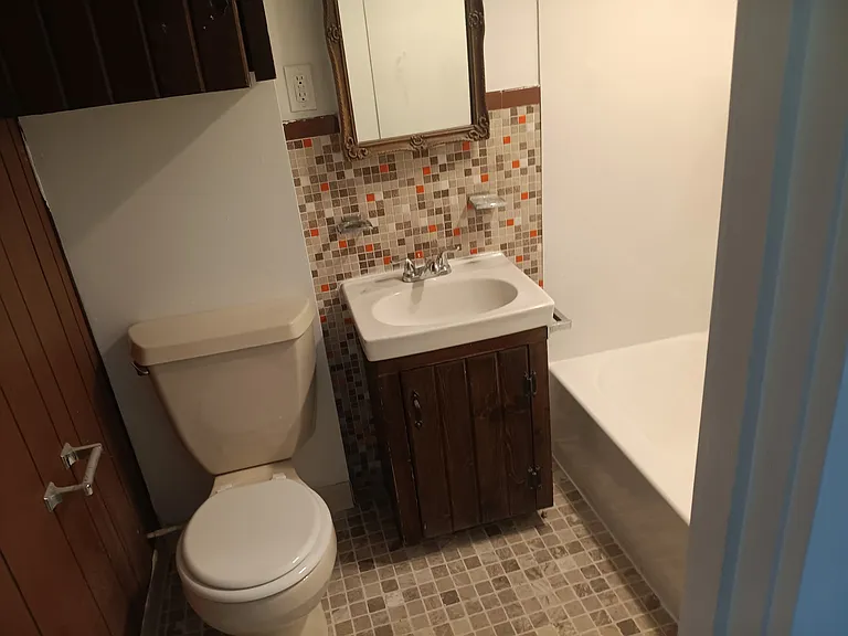 105 Almont Rd — Photo 7