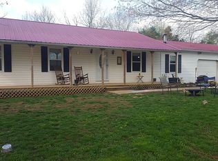 561 Log Lick Rd, Winchester, KY 40391