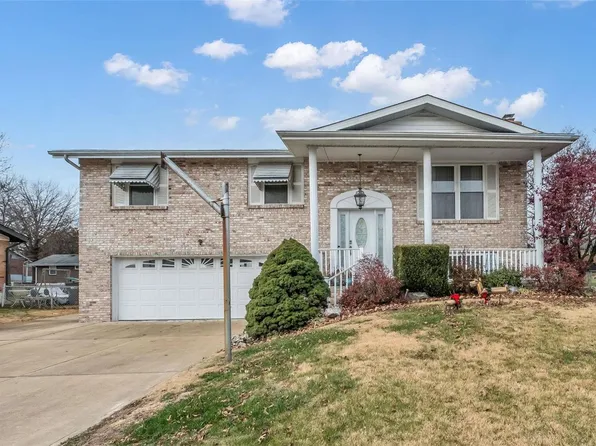 5849 Cranberry Dr, Imperial, MO 63052