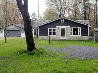 1133 Smithsonian Ave, Youngstown, OH