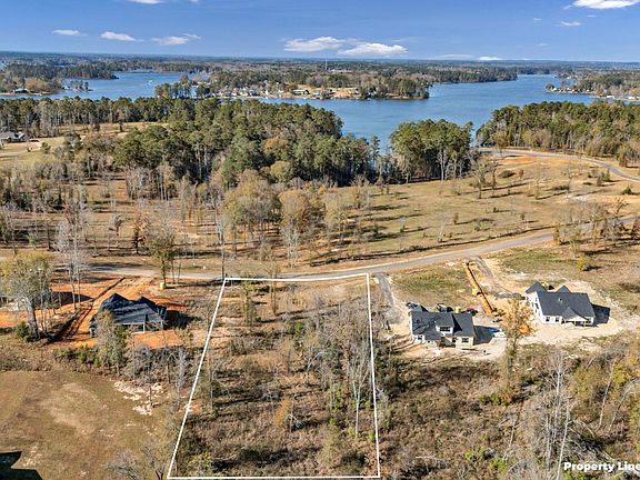 2nd image of Navigator Trl #326