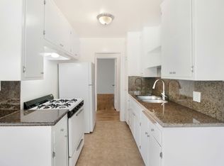 1437 Brockton Ave, Prime West LA, north of SM Blvd, Los Angeles, CA 90025
