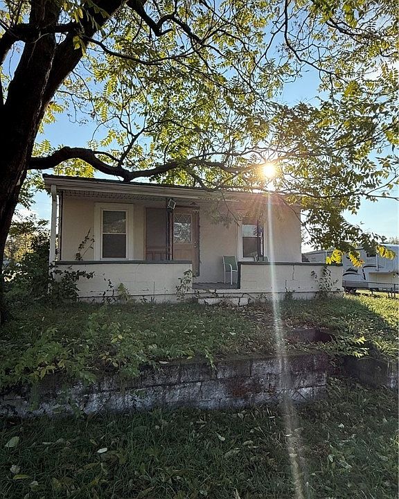 1st image of 546 Wynora Ave