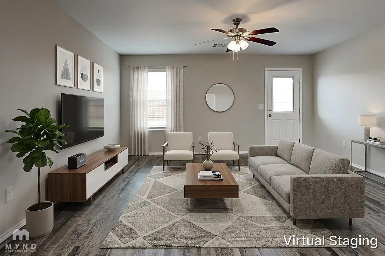 4 bed, 2.0 bath, 1706 sqft, $1,715 — Photo 2