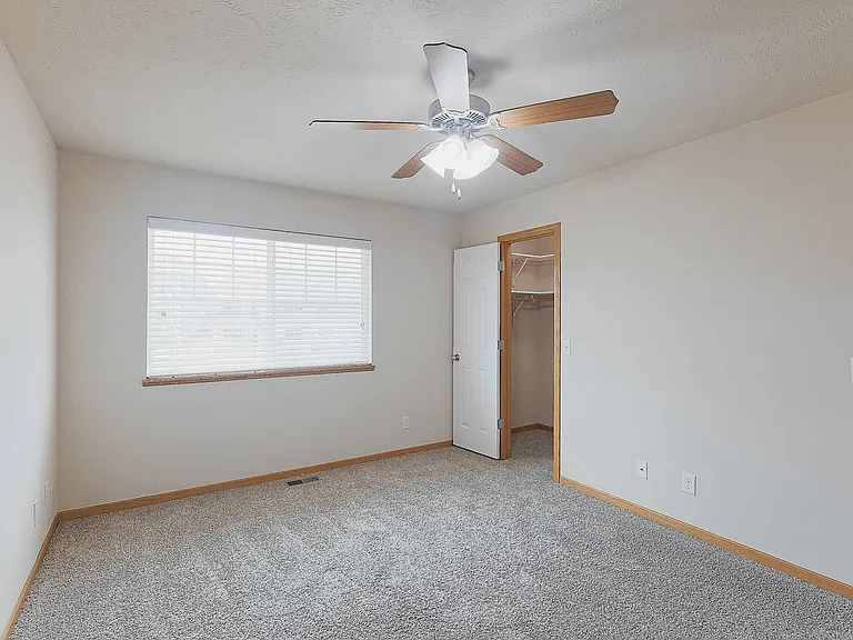 6141 Franciscan Dr — Photo 22