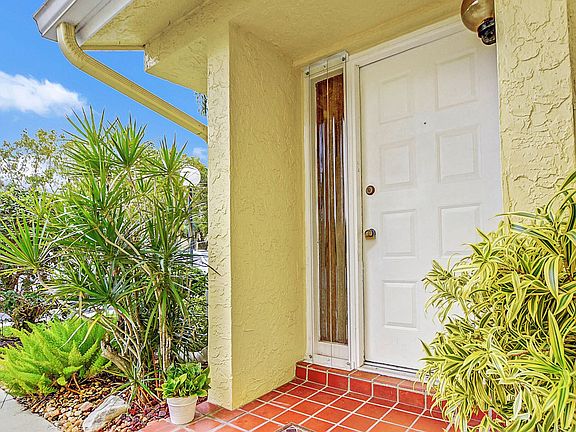 2nd image of 16769 Oak Hill Trl APT 724