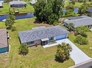 52 Annapolis Ln, Rotonda West, FL 33947