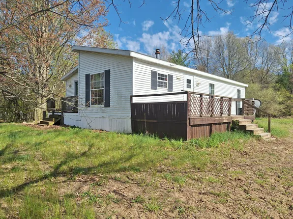 8710 E Seventeen Mile Rd, Reed City, MI 49677