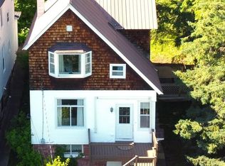 235 Wright St, Hancock, MI 49930