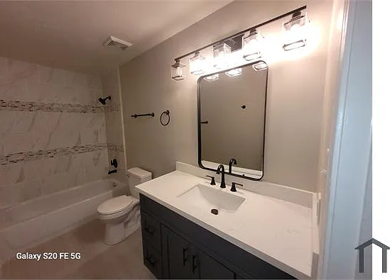 12034 Ballardvale Ln — Photo 4