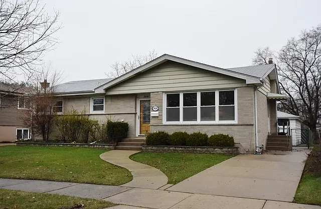 7628 Palma Ln photo 1