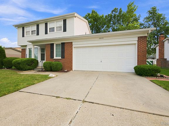 3rd image of 16640 Truwood St