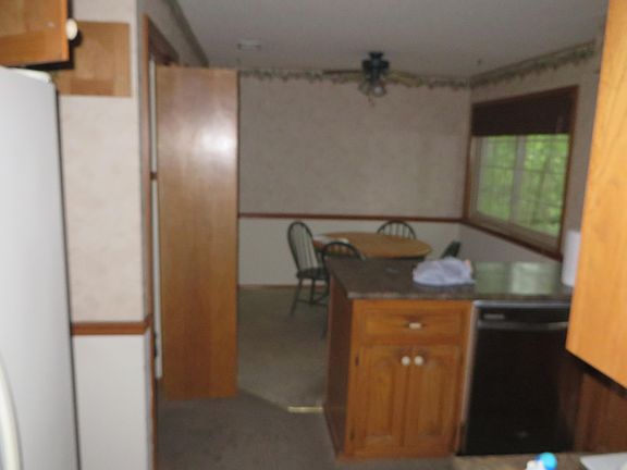 4th image of 8 Willow Oak Ln
