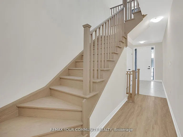 83 Archambault Way — Photo 4