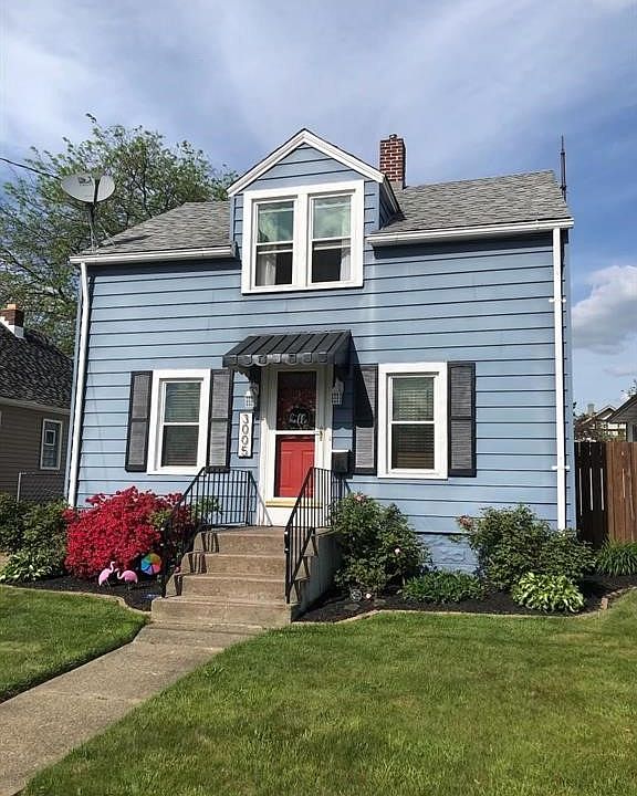 1st image of 3005 Emerson Ave
