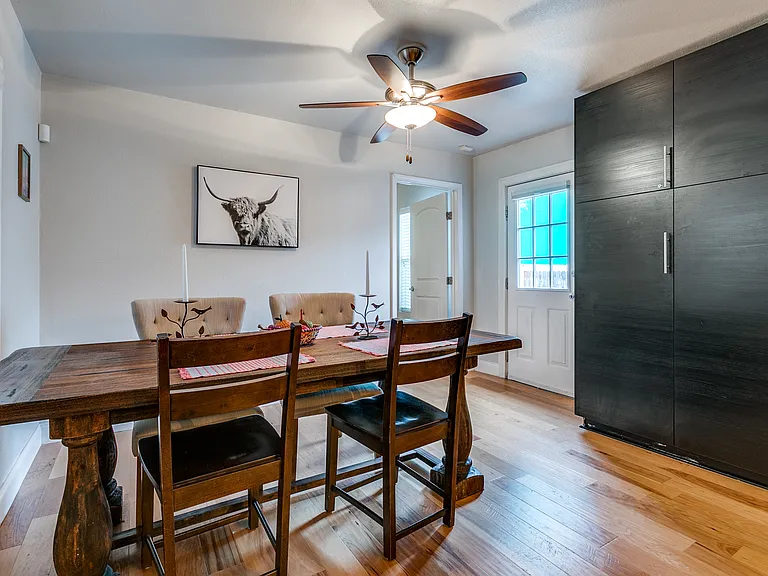 721 Elmwood Dr — Photo 11