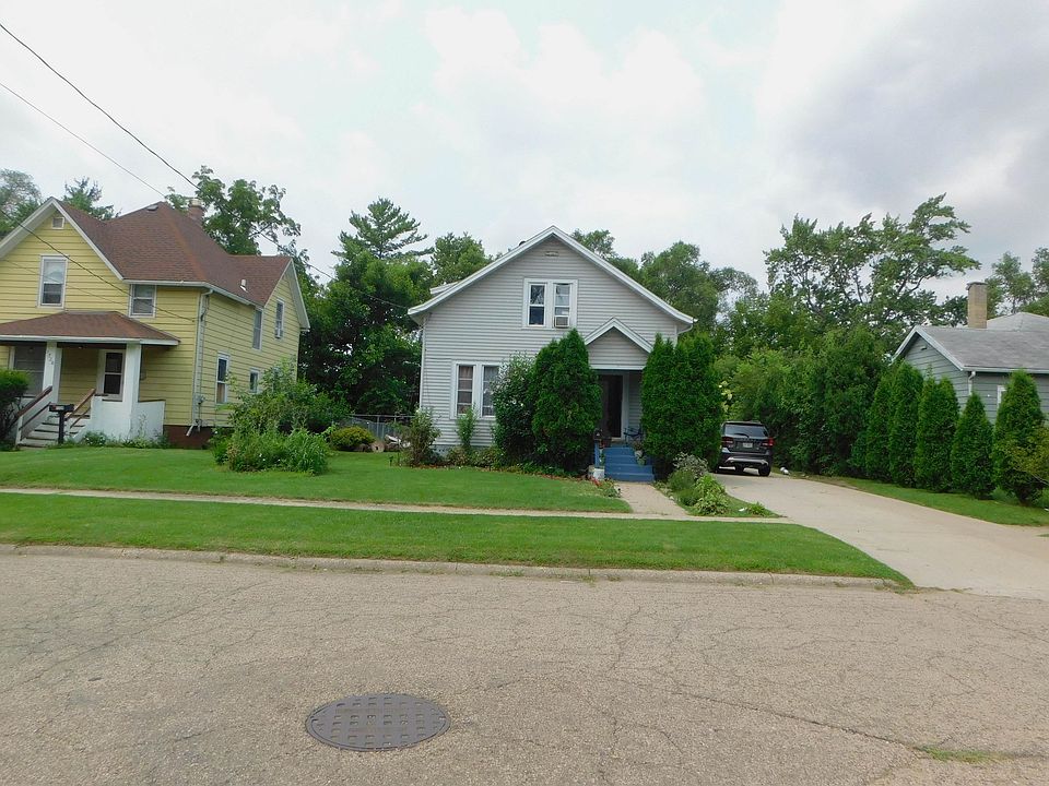 2nd image of 1726 Harrison Ave